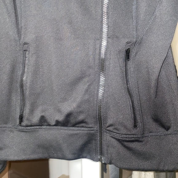 Zip up athletic jacket - Picture 8 of 8